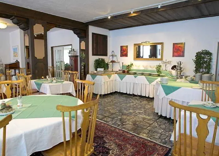 Roemerhof Szálloda 3*