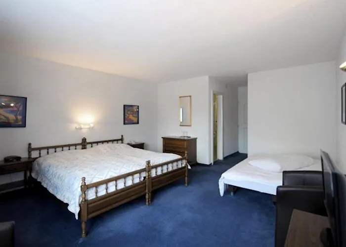 Roemerhof Szálloda 3*